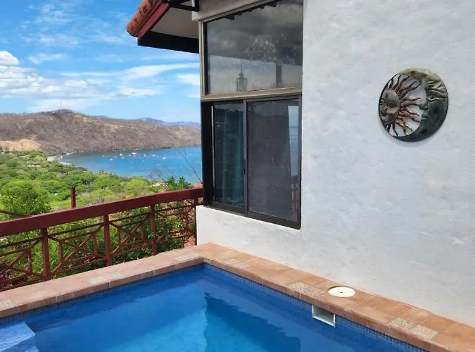Hermosa W/pool & Amazing Views Villa