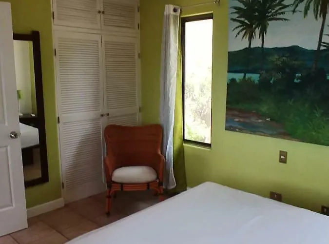 Hermosa W/pool & Amazing Views Villa
